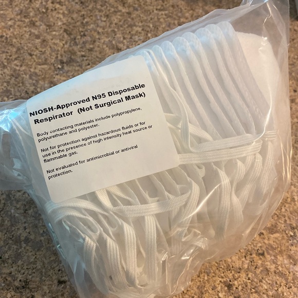 3 Packs Honeywell NIOSH N95 Disposable Respirator Not Surgical Masks DC300N95 - Picture 2 of 11